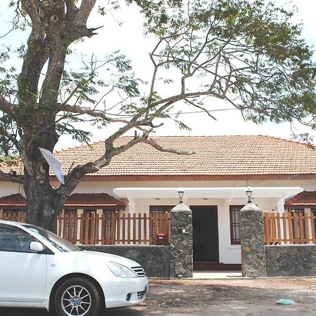 Miura Dutch Edge Hotel Negombo Exterior foto